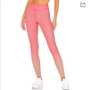 New Love Wave Miranda Ombré Peach Leggings 🍑